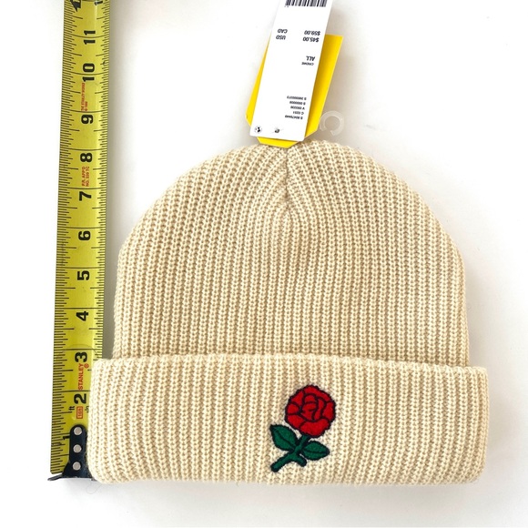 Urban Outfitters Toque-NWT - Picture 7 of 7